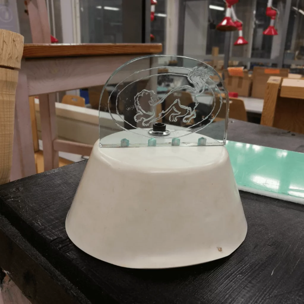 Kunststoff Handwerkunterricht Beispiel Plexiglas