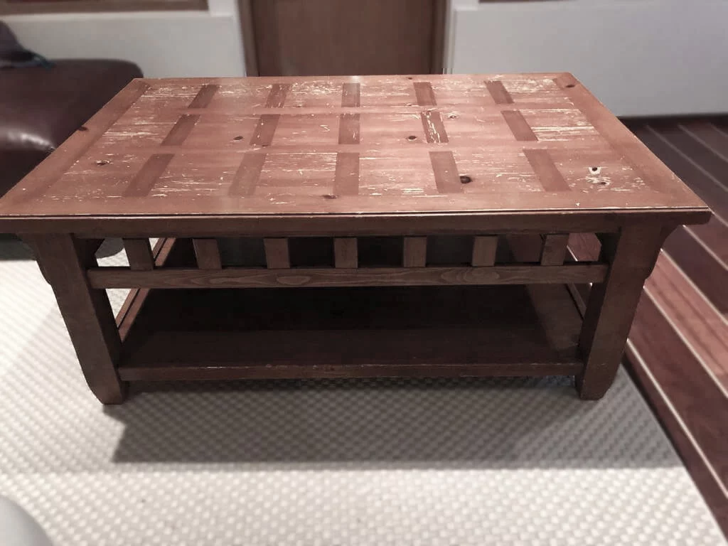 Sofatisch Wohnzimmertisch DIY Heimwerkerprojekt Idee Tunen Sanieren