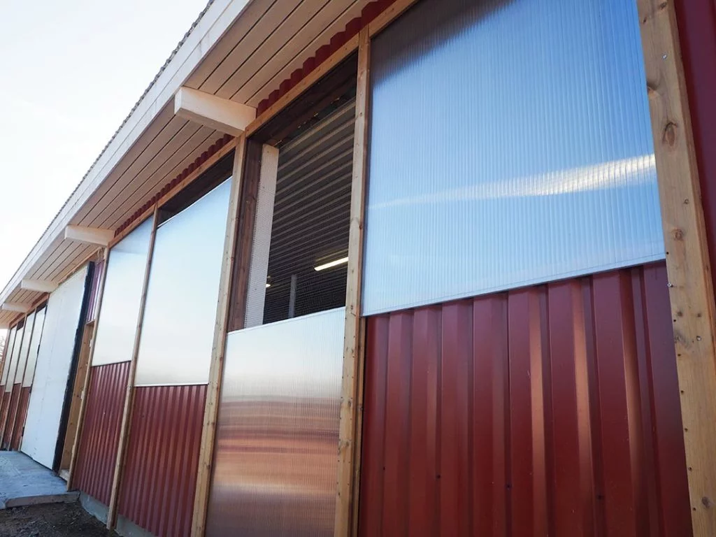 Lager- und Stallfenster